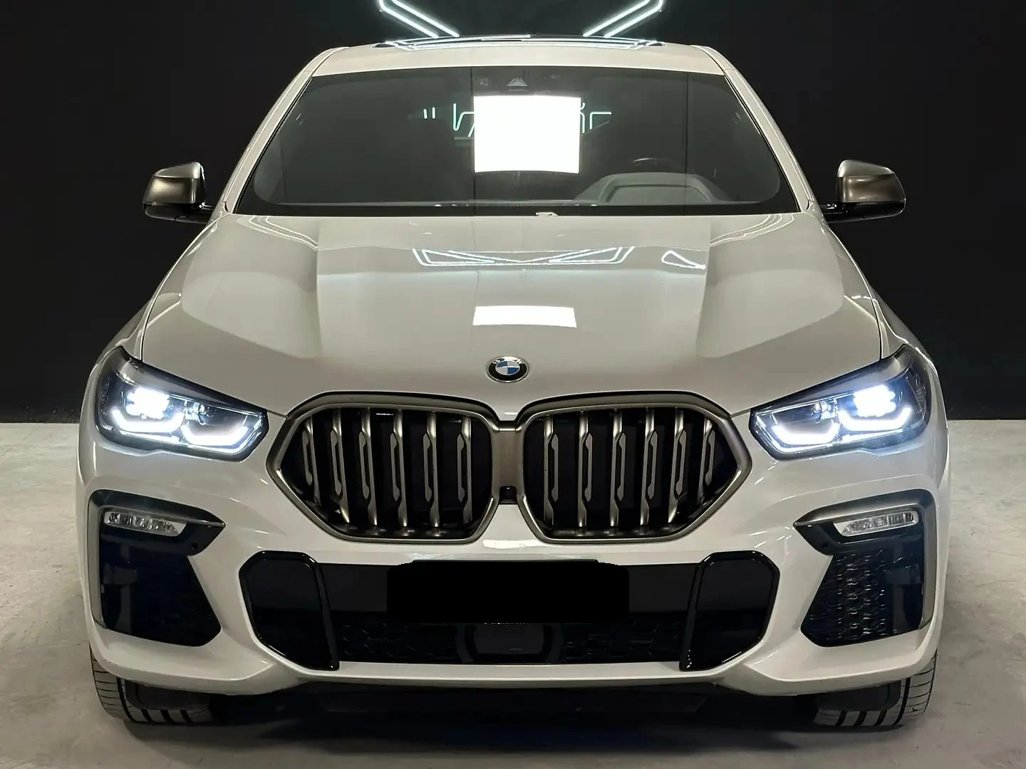 BMW X6 M50i xDrive 