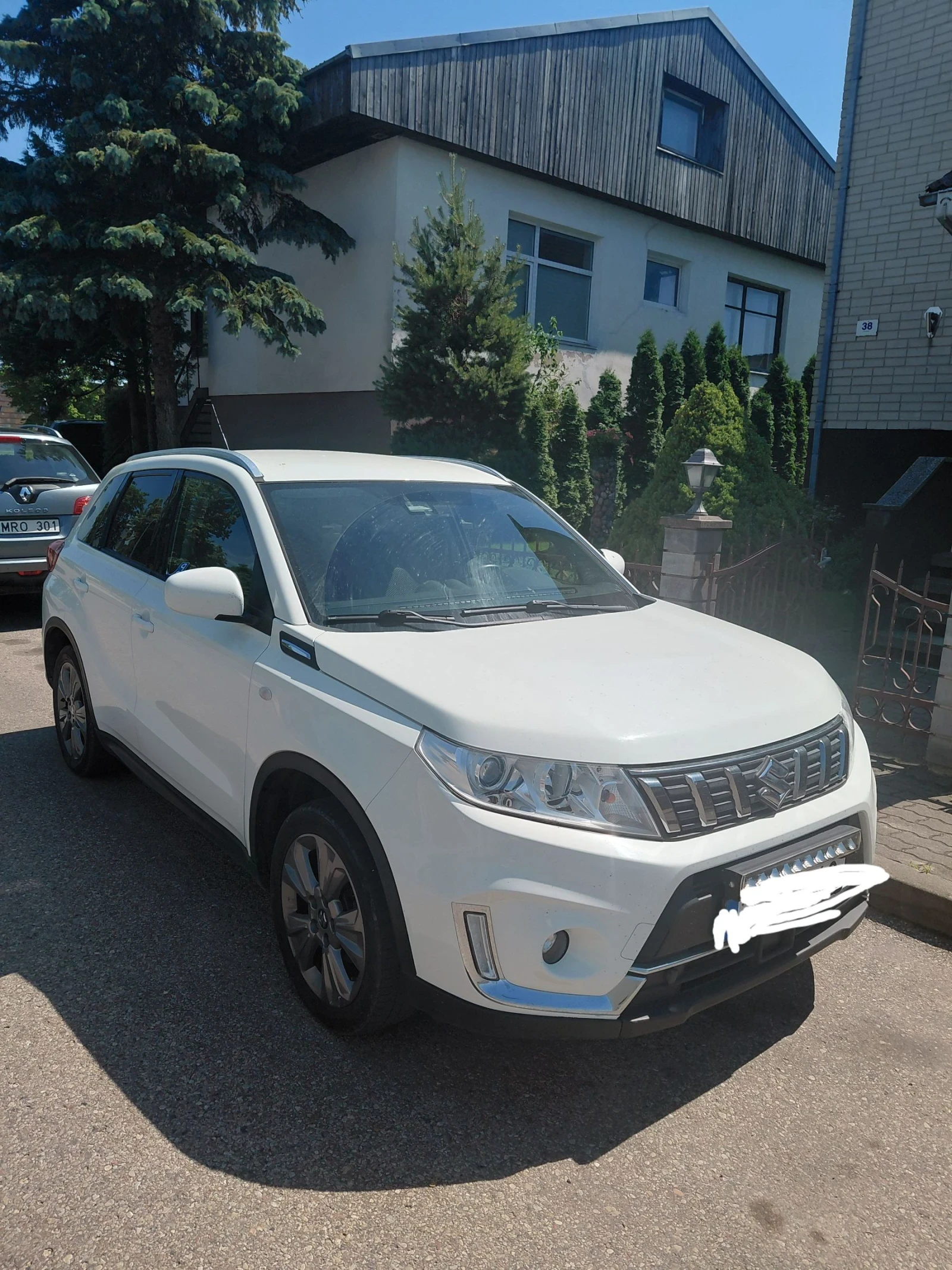 Suzuki Vitara 1.4 ГАЗ.BOOSTERJET 4WD .ALLGRIP., снимка 2 - Автомобили и джипове - 55077623