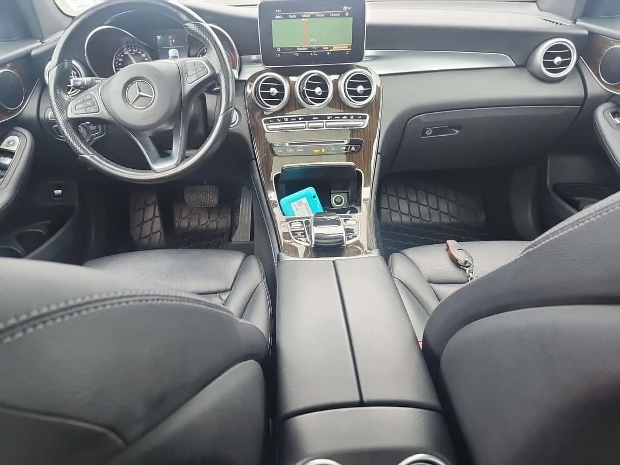 Mercedes-Benz GLC 300 CARFAX/360 КАМ/ПОДГРЕВ/ПАМЕТ/ПАНОРАМА, снимка 10 - Автомобили и джипове - 55328507