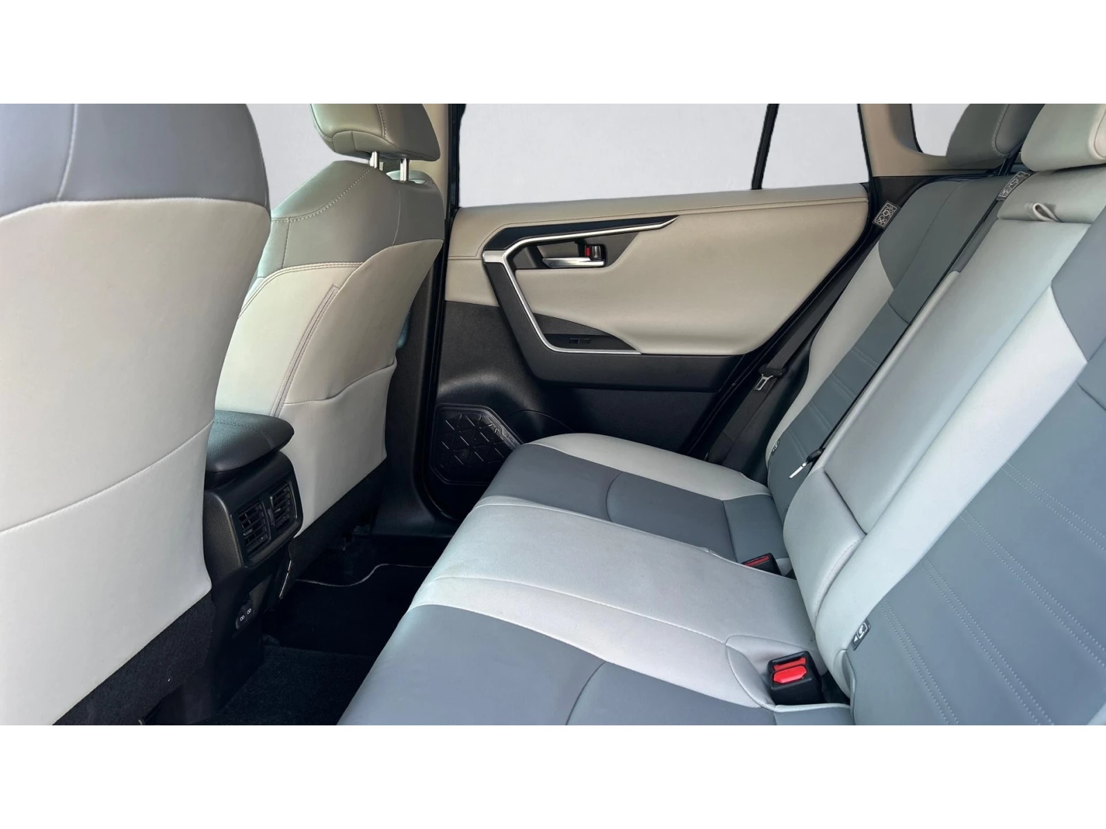 Toyota Rav4 LUXURY, Месечна вноска от 620  , снимка 11 - Автомобили и джипове - 55582721