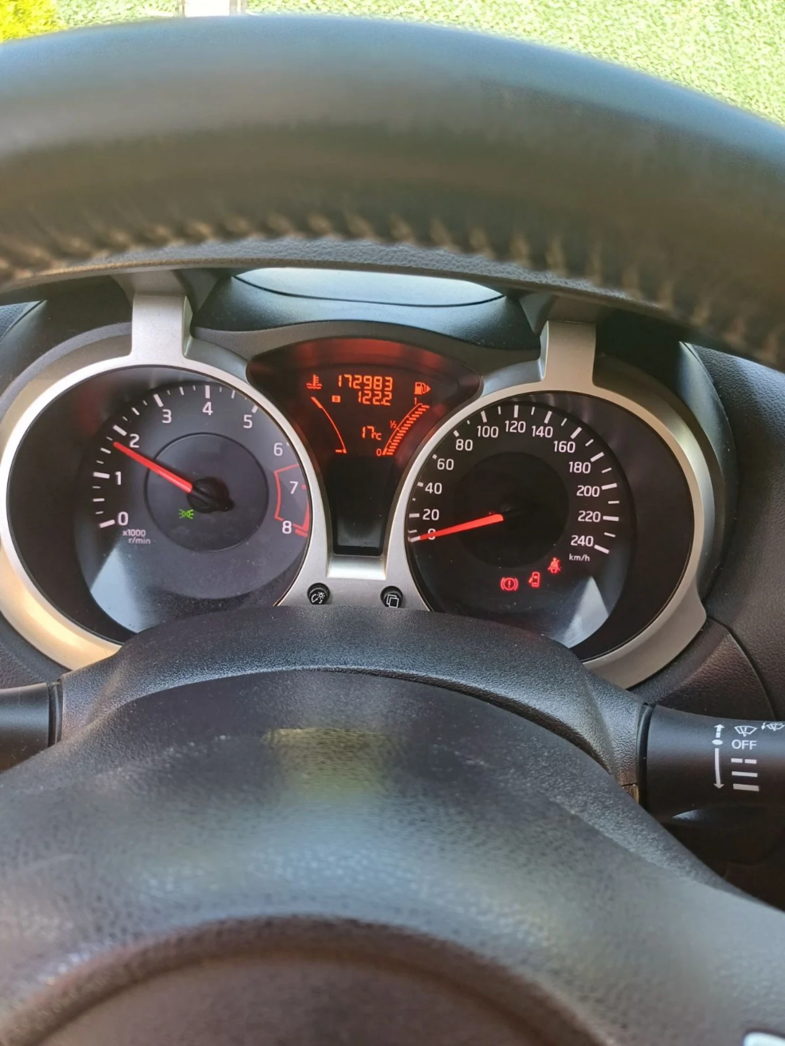 Nissan Juke, снимка 7 - Автомобили и джипове - 56451935