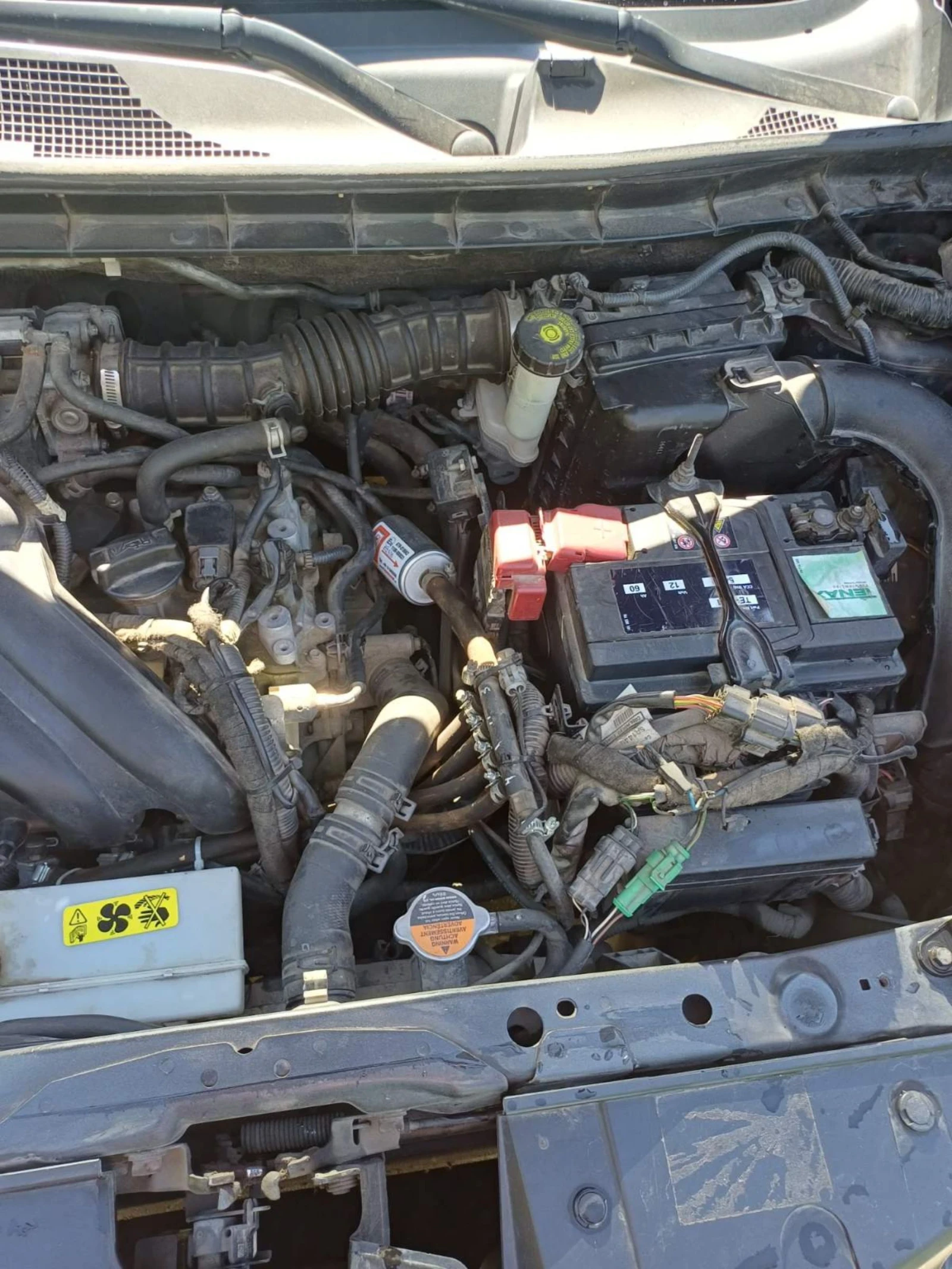 Nissan Juke, снимка 9 - Автомобили и джипове - 56451935