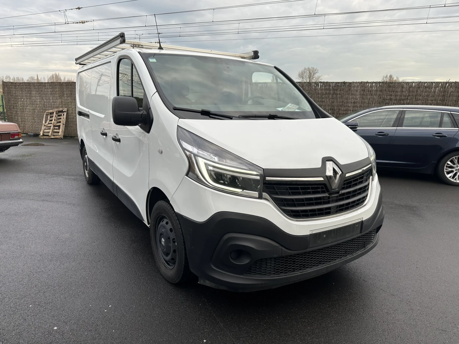 Renault Trafic L2H1 2.0 DCI 120HP - изображение 2