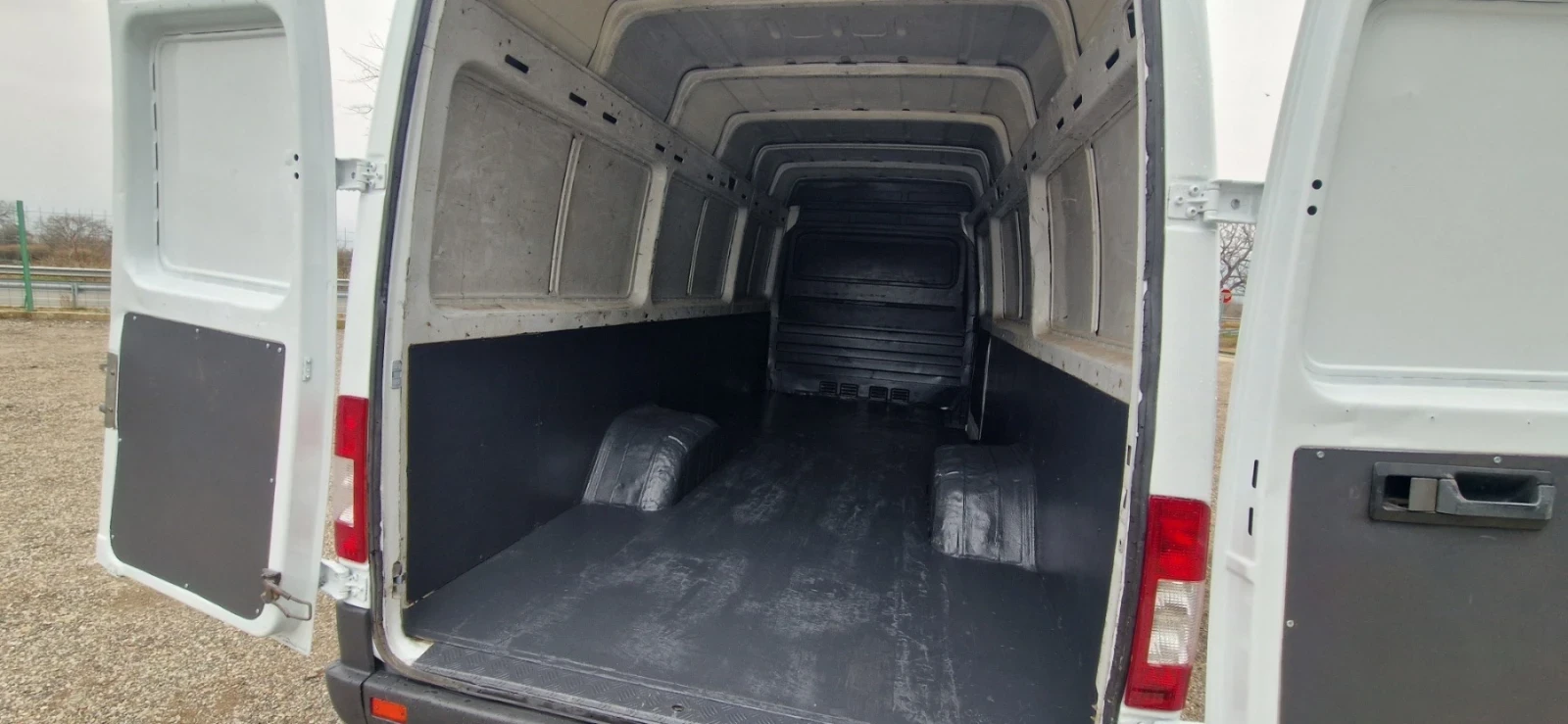 Mercedes-Benz Sprinter 413 3500 кг - изображение 8
