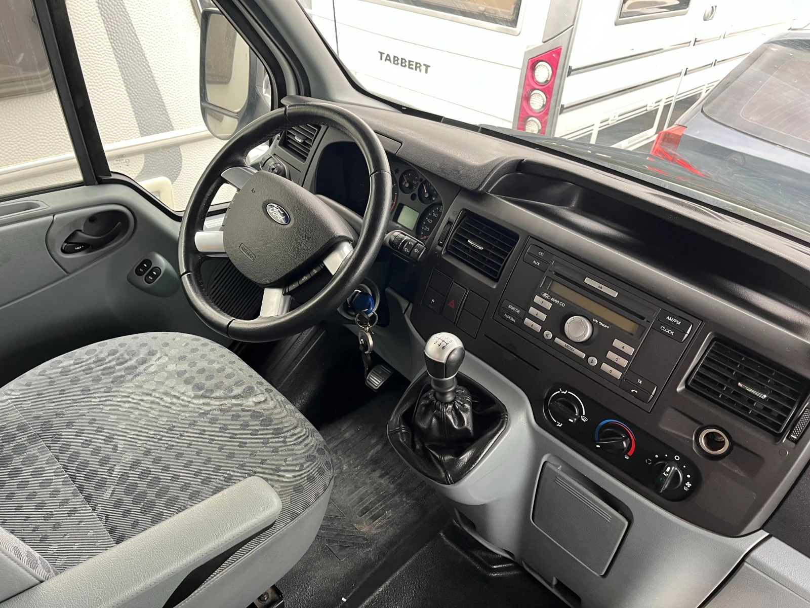 Ford Transit КЕМПЕР+ КЛИМАТИК - изображение 6