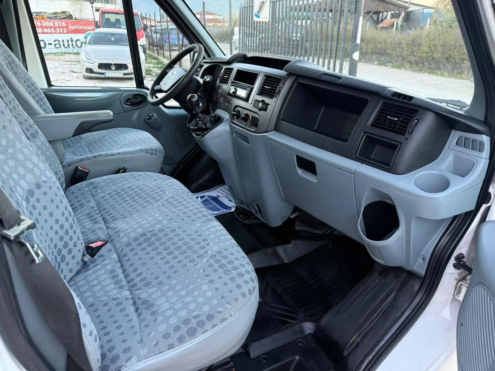 Ford Transit 2.4 Дизел, Тристранен самосвал, 7 местен, Климатик - изображение 7