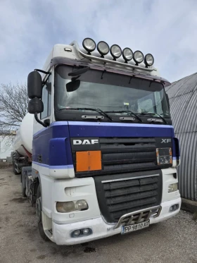 Daf XF 105 Роубар тръба и фарове, снимка 1