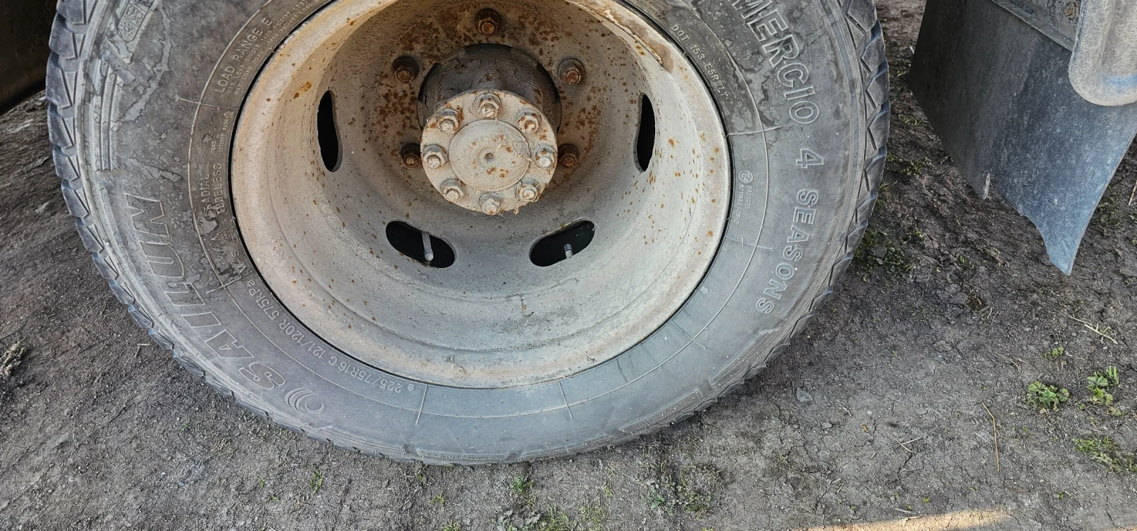 Mercedes-Benz 711 Бракуван , снимка 4 - Камиони - 53714806