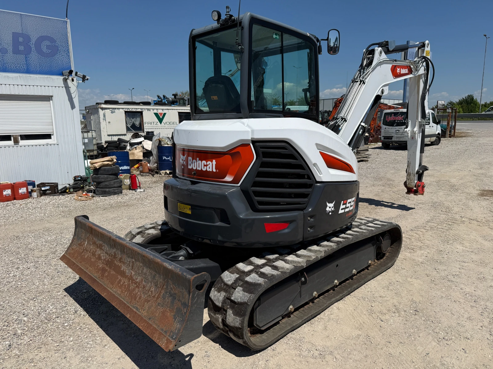 Багер Bobcat E55z LONGARM КАТО НОВ, снимка 11 - Индустриална техника - 54428891