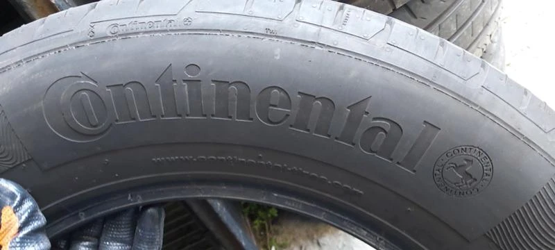 Гуми Летни 235/65R17, снимка 6 - Гуми и джанти - 32906101