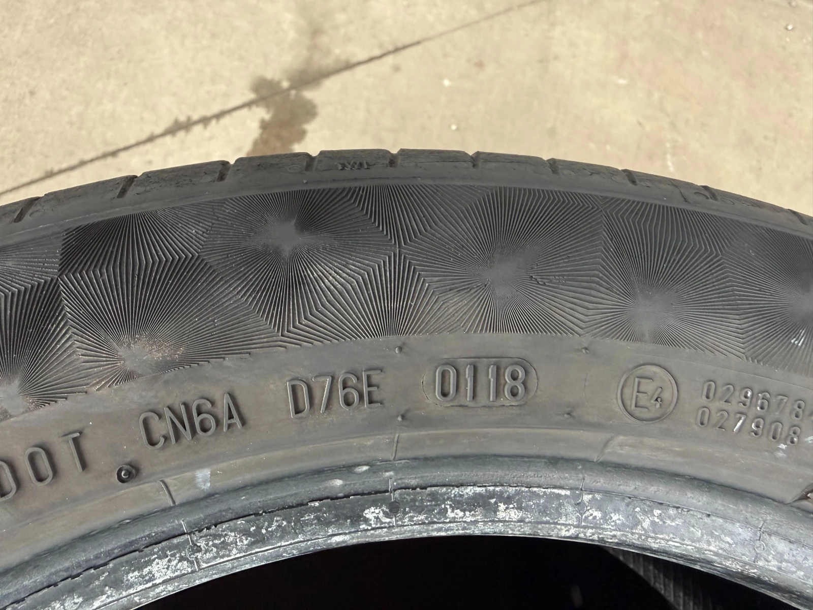 Гуми Летни 215/50R17, снимка 5 - Гуми и джанти - 53992523