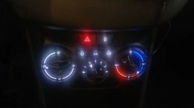 Peugeot 208, снимка 11