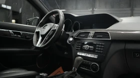 Mercedes-Benz C 63 AMG, снимка 13
