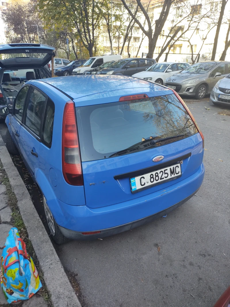 Ford Fiesta 1.4, снимка 5 - Автомобили и джипове - 48006477