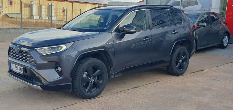 Toyota Rav4 Hybrid AWD, снимка 2 - Автомобили и джипове - 48115439