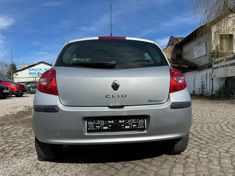 Renault Clio 1.2БЕНЗИН 71000км, снимка 8 - Автомобили и джипове - 48364775