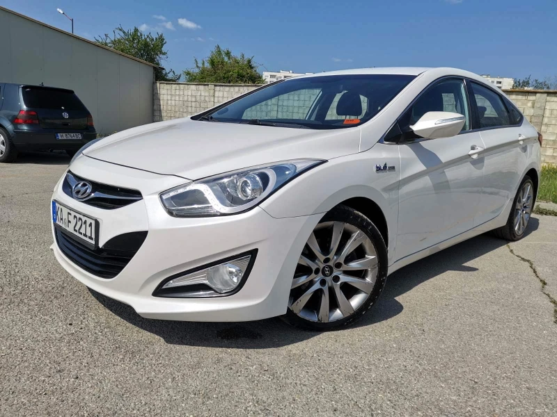 Hyundai I40 КАТО НОВ, снимка 1 - Автомобили и джипове - 49583749