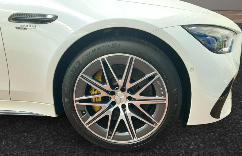 Mercedes-Benz AMG GT 53/4-MATIC/V8 STYLE/BURMESTER/HEADUP/NIGHT/DYNAMIC, снимка 6 - Автомобили и джипове - 51419995