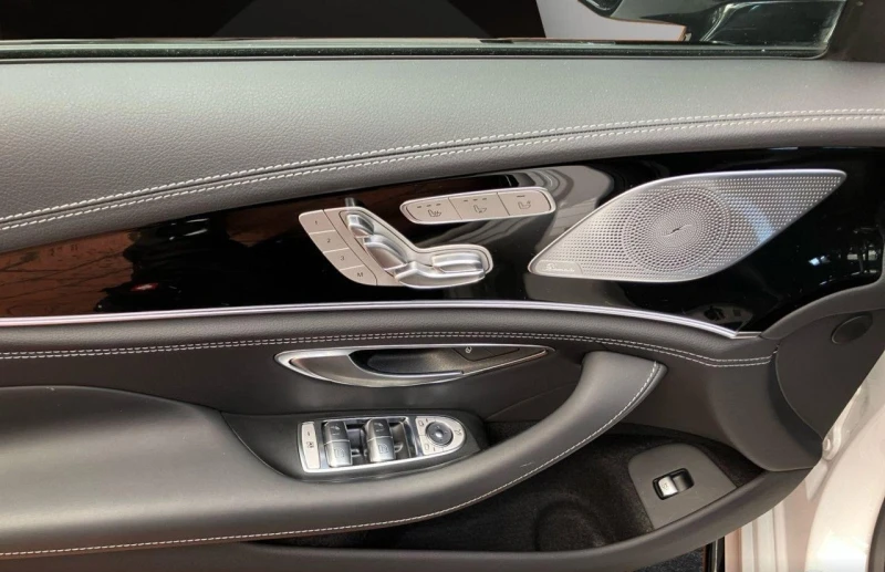 Mercedes-Benz AMG GT 53/4-MATIC/V8 STYLE/BURMESTER/HEADUP/NIGHT/DYNAMIC, снимка 7 - Автомобили и джипове - 51419995