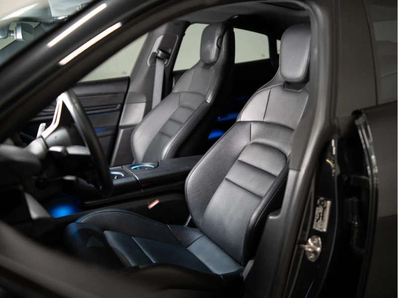 Porsche Taycan * Performance Plus * 4x4 * Sport-Chrono, снимка 10 - Автомобили и джипове - 52811165