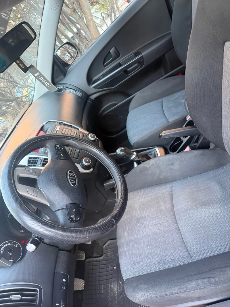 Kia Ceed, снимка 8 - Автомобили и джипове - 52939974