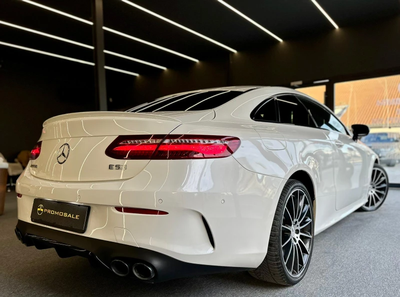 Mercedes-Benz E 53 AMG 4Matic* EQ Boost* Панорама* Лизинг, снимка 6 - Автомобили и джипове - 53088838