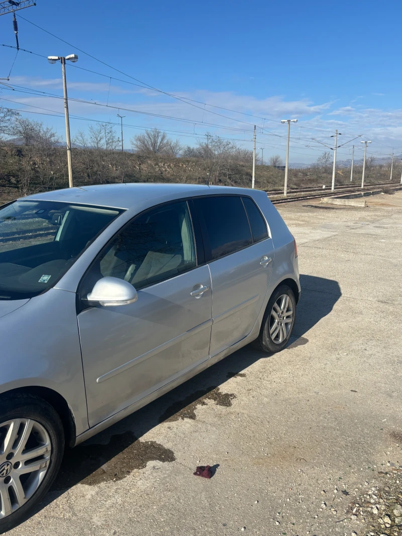 VW Golf, снимка 3 - Автомобили и джипове - 53124009