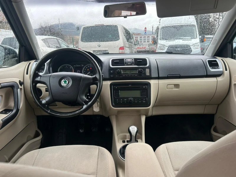 Skoda Fabia, снимка 9 - Автомобили и джипове - 53303101