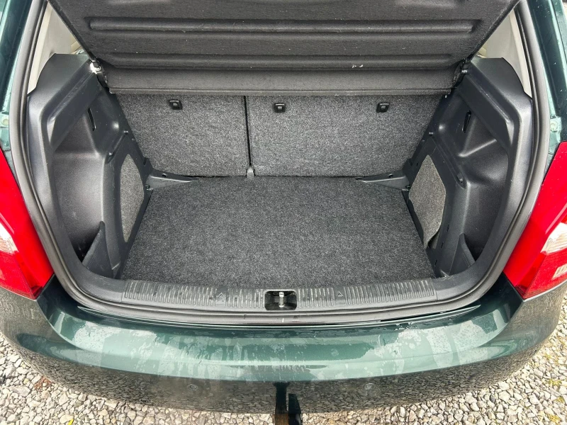 Skoda Fabia, снимка 8 - Автомобили и джипове - 53303101