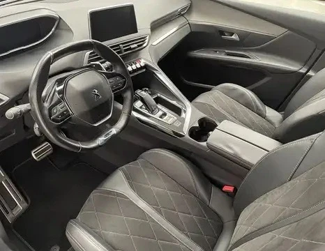 Peugeot 3008 2, 0HDI-180к.с/GT-LINE/LED/ДИСТРОНИК/360-КАМЕРA, снимка 7 - Автомобили и джипове - 49598795