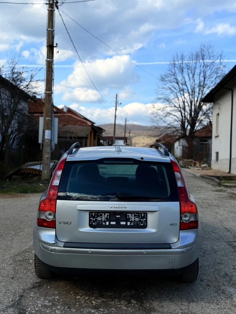Volvo V50 * 1.6D 110hp * , снимка 6 - Автомобили и джипове - 54008937