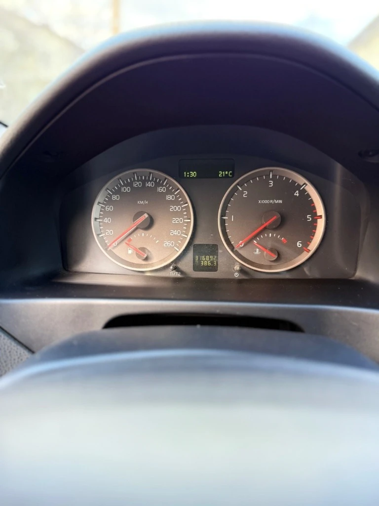 Volvo V50 * 1.6D 110hp * , снимка 11 - Автомобили и джипове - 54008937