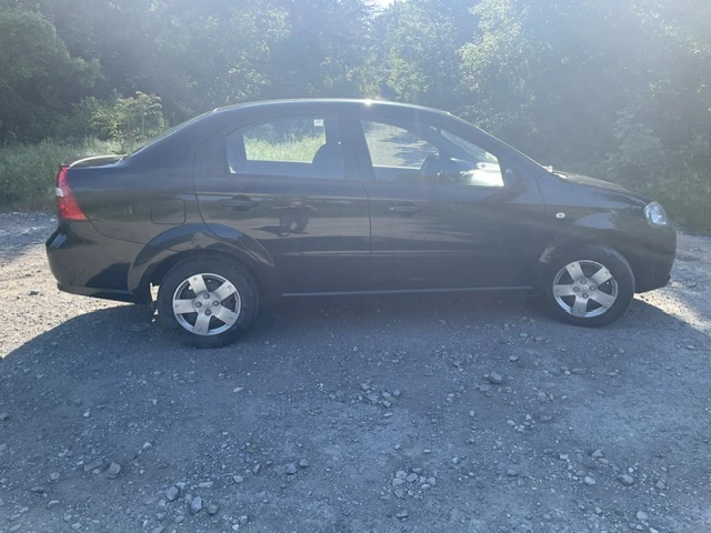 Chevrolet Aveo, снимка 4 - Автомобили и джипове - 54571691