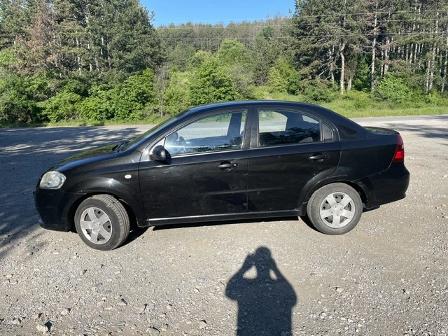 Chevrolet Aveo, снимка 3 - Автомобили и джипове - 54571691