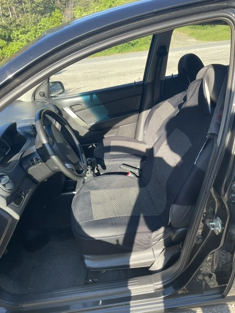 Chevrolet Aveo, снимка 7 - Автомобили и джипове - 54571691