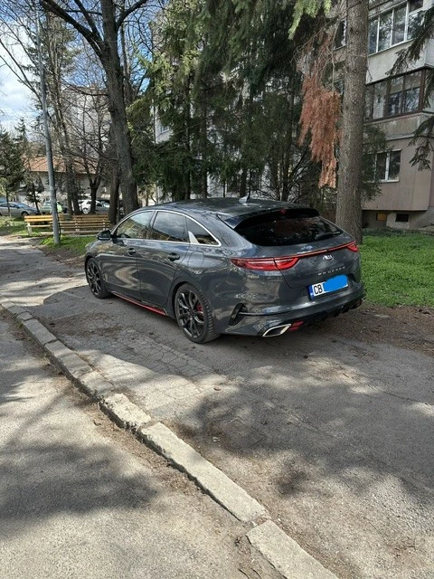 Kia Pro ceed 1.6, снимка 8 - Автомобили и джипове - 54883618