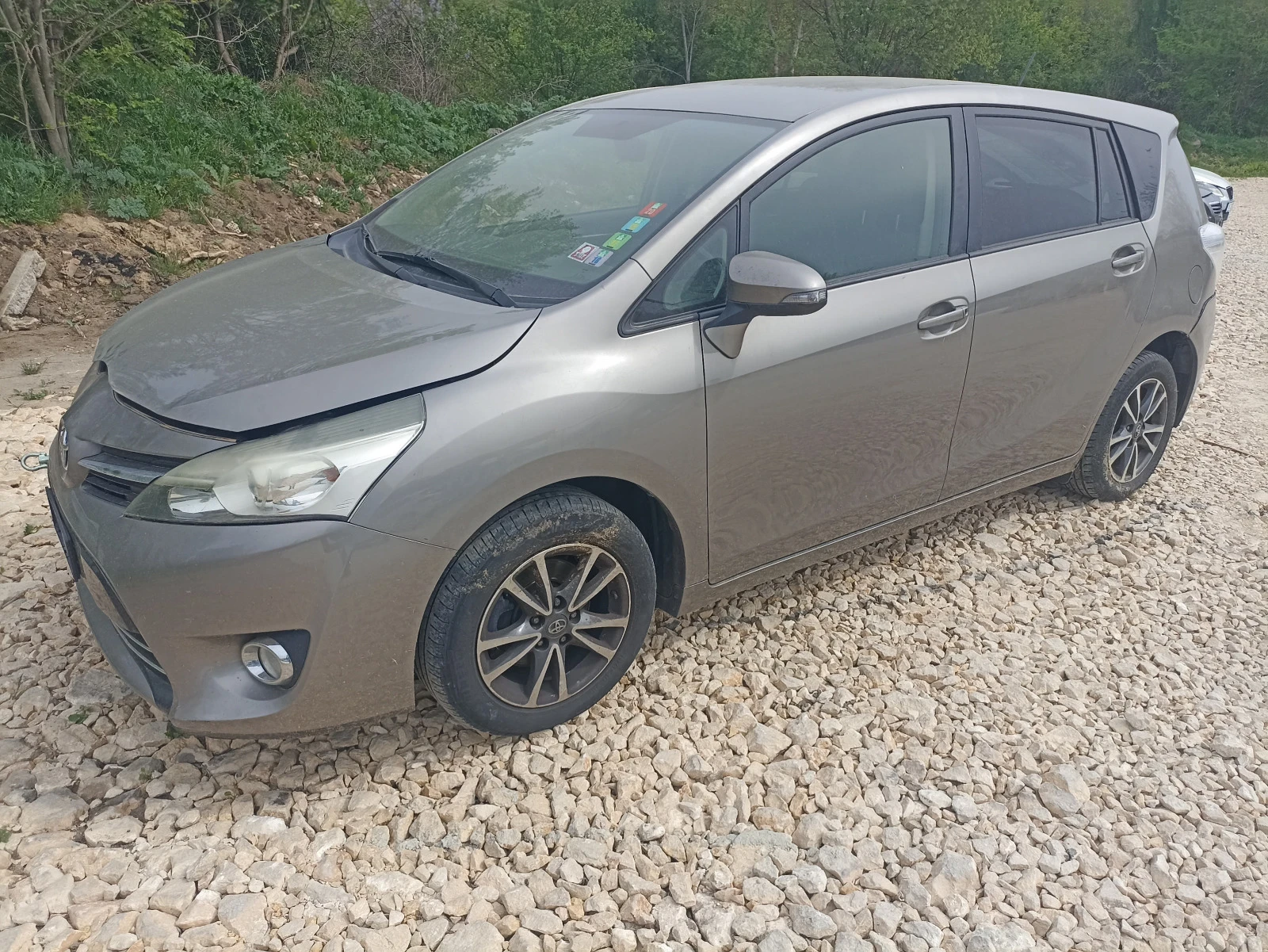 Toyota Verso 1, 6 D, снимка 1