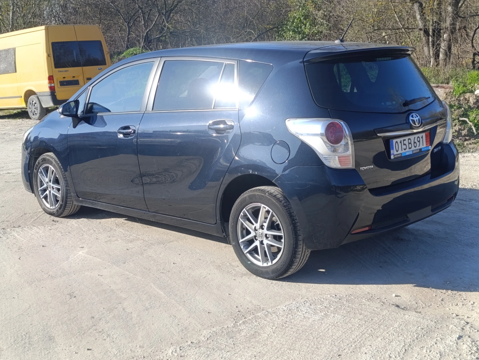 Toyota Verso 1, 6 D, снимка 4 - Автомобили и джипове - 50066842