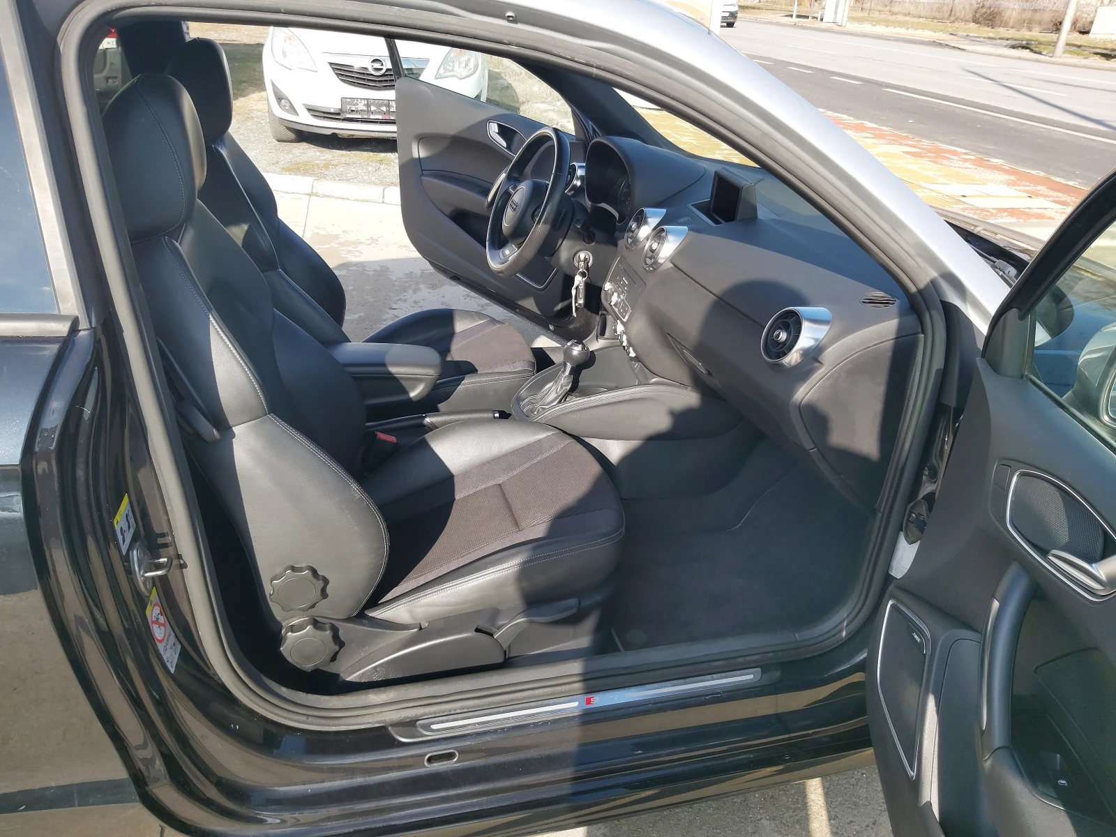 Audi A1 NAVI-AUTOMAT-EURO-5B | Mobile.bg — изображение 17
