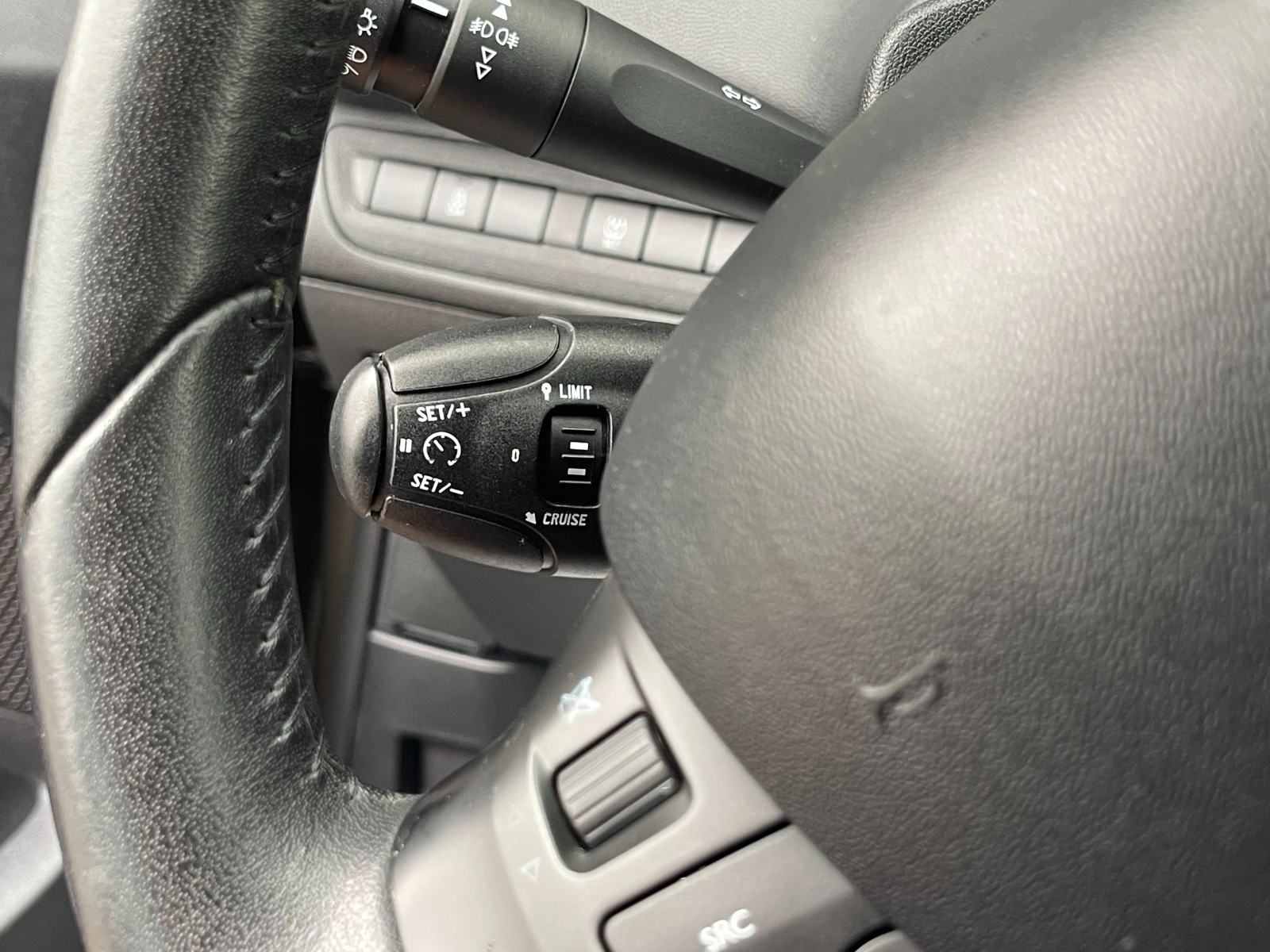 Peugeot 208 1.4HDI TOP | Mobile.bg   11