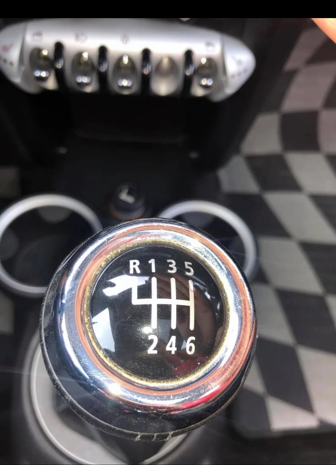 Mini Cooper s Turbo с двоен панорамен покрив - изображение 10