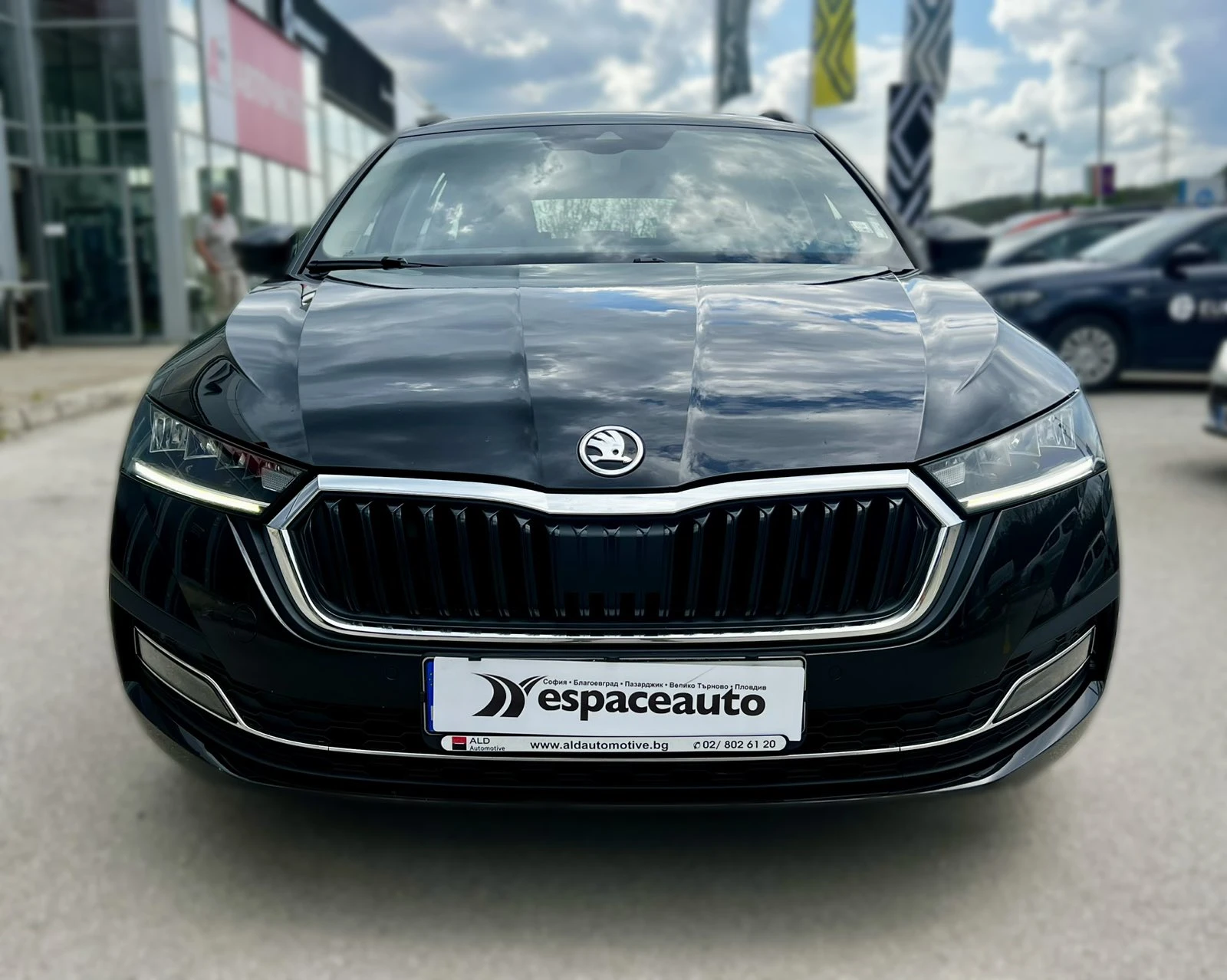 Skoda Octavia EDITION 2.0 TDI / 150 к.с. / DSG - изображение 2