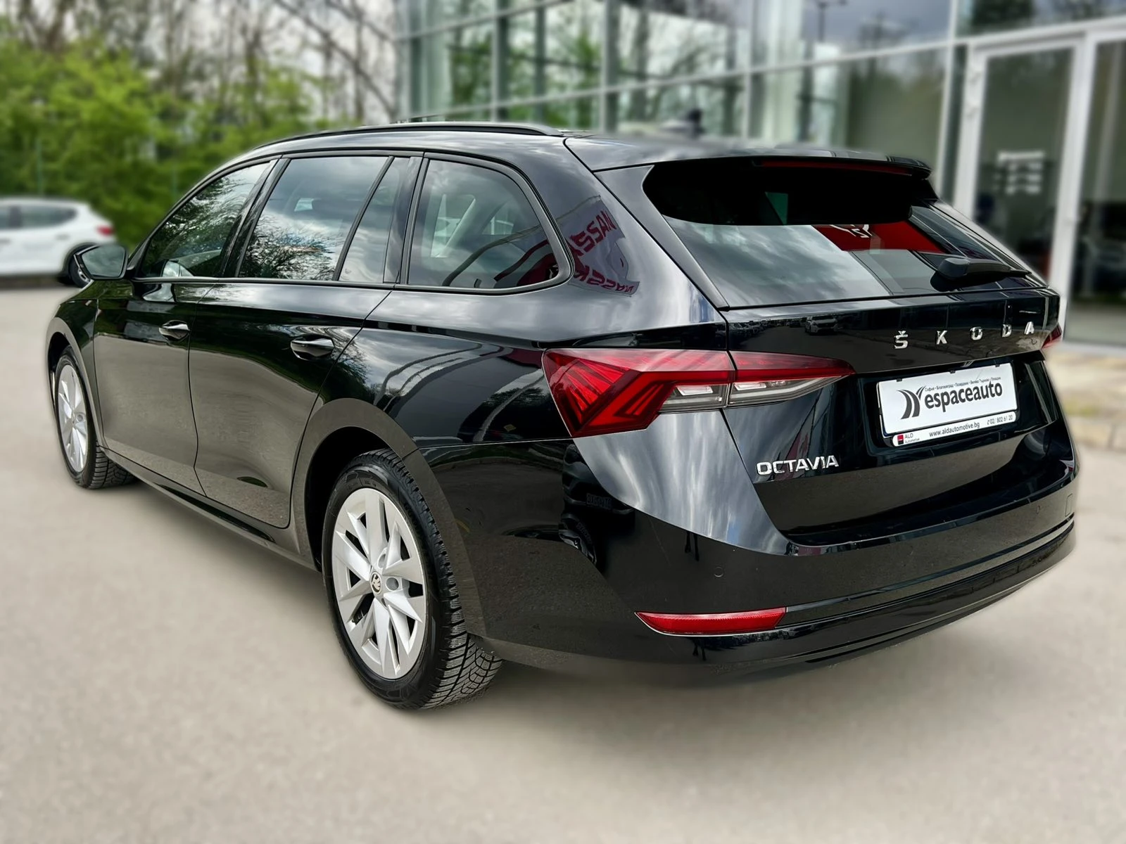 Skoda Octavia EDITION 2.0 TDI / 150 к.с. / DSG - изображение 6