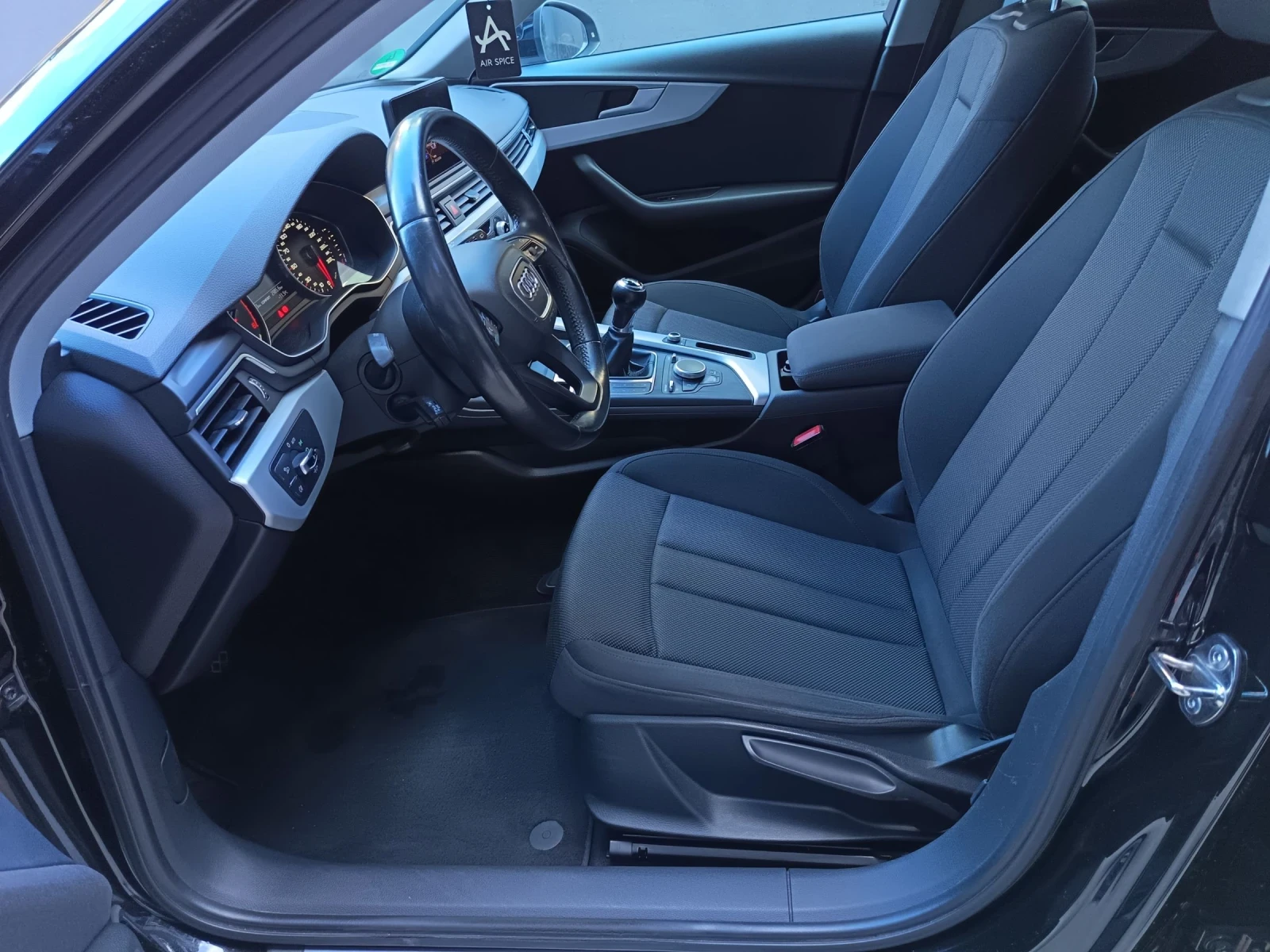 Audi A4 2.0 TDI 190 Ръчка - изображение 8