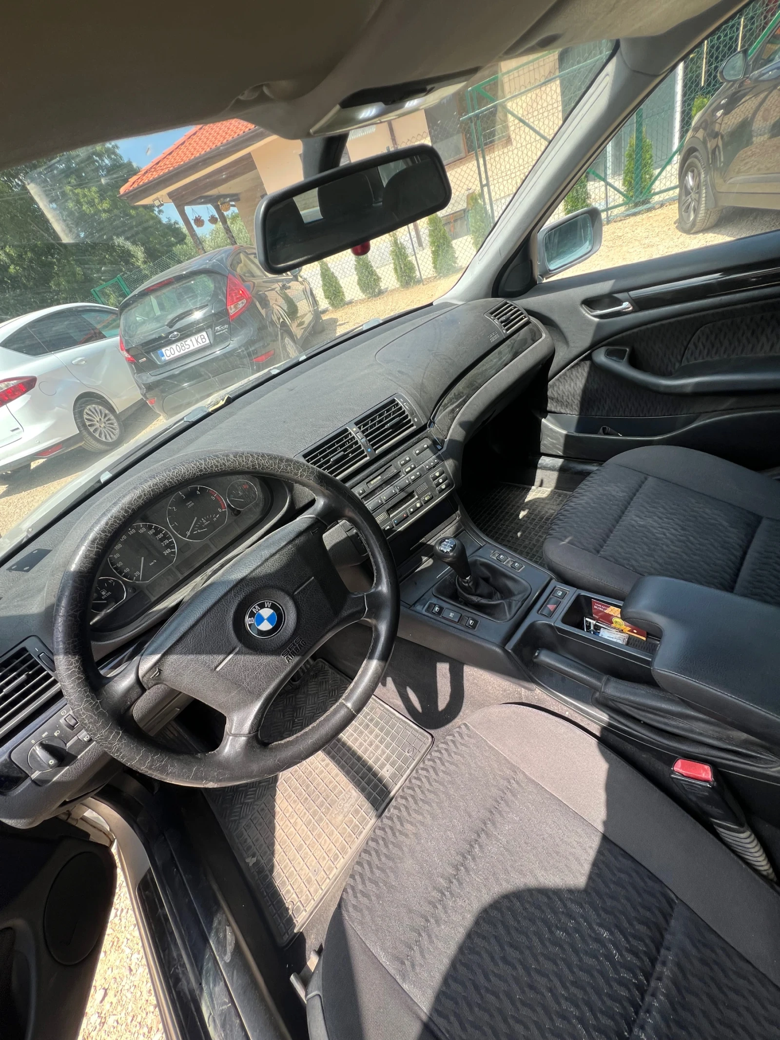 BMW 320  - изображение 9