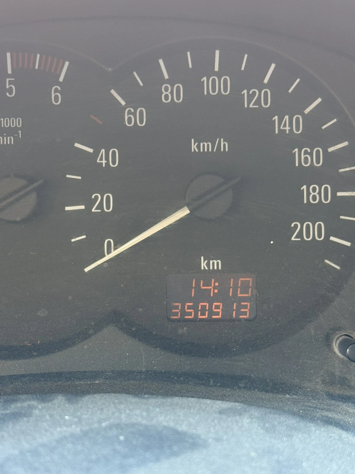 Opel Corsa  - изображение 9