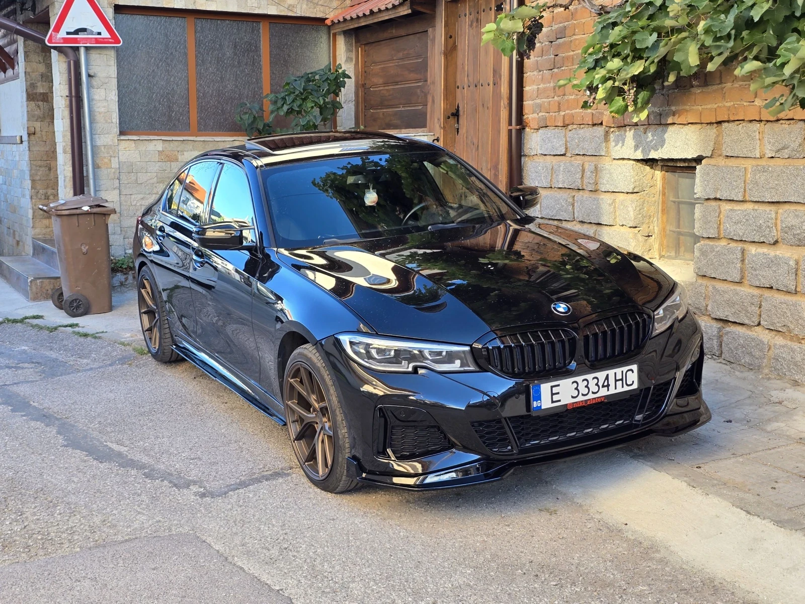 BMW 330 G20 xDrive, снимка 2 - Автомобили и джипове - 53592331