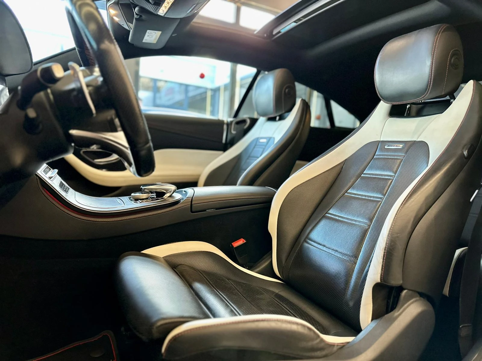 Mercedes-Benz E 53 AMG 4Matic* EQ Boost* Панорама* Лизинг - изображение 8