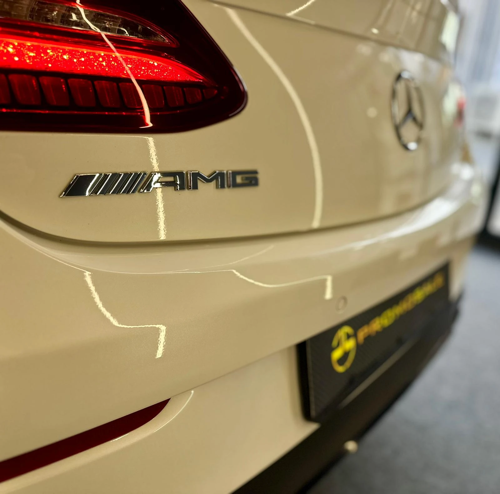Mercedes-Benz E 53 AMG 4Matic* EQ Boost* ��������* ������ | Mobile.bg � ����������� 16