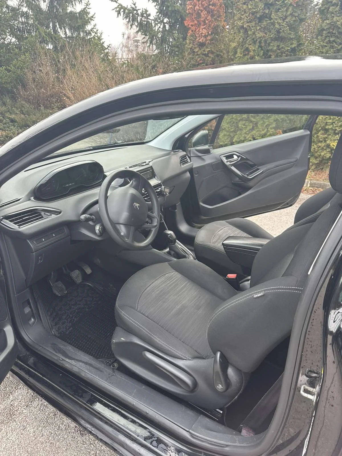 Peugeot 208 | Mobile.bg � ����������� 9